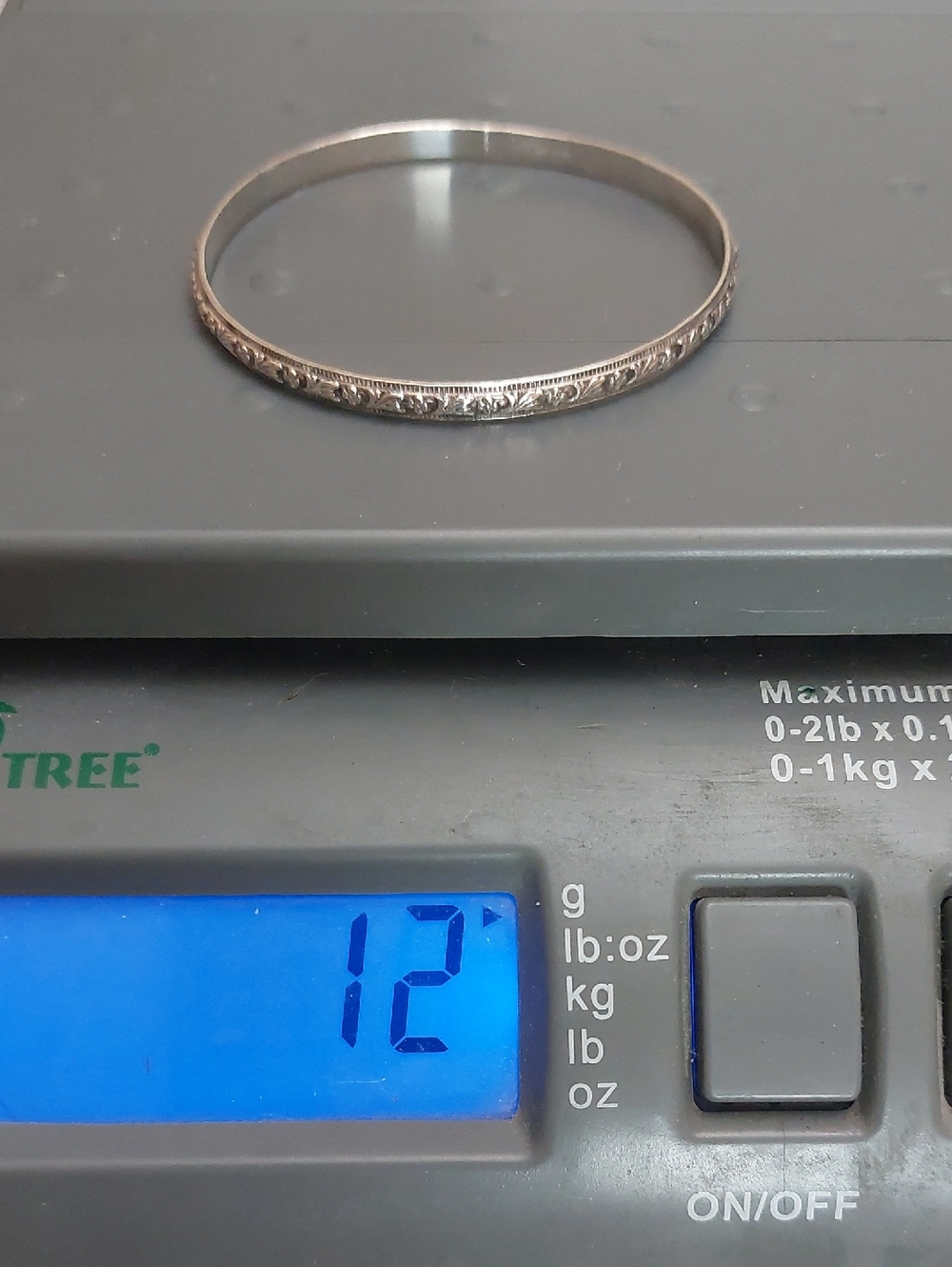 Vintage Solid Sterling Silver Relief Floral Bangle Bracelet 4mm Thick 12 Grams - Picture 5 of 5